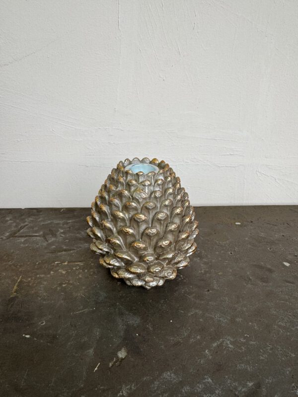 Kandelaar Dennenappel Brons